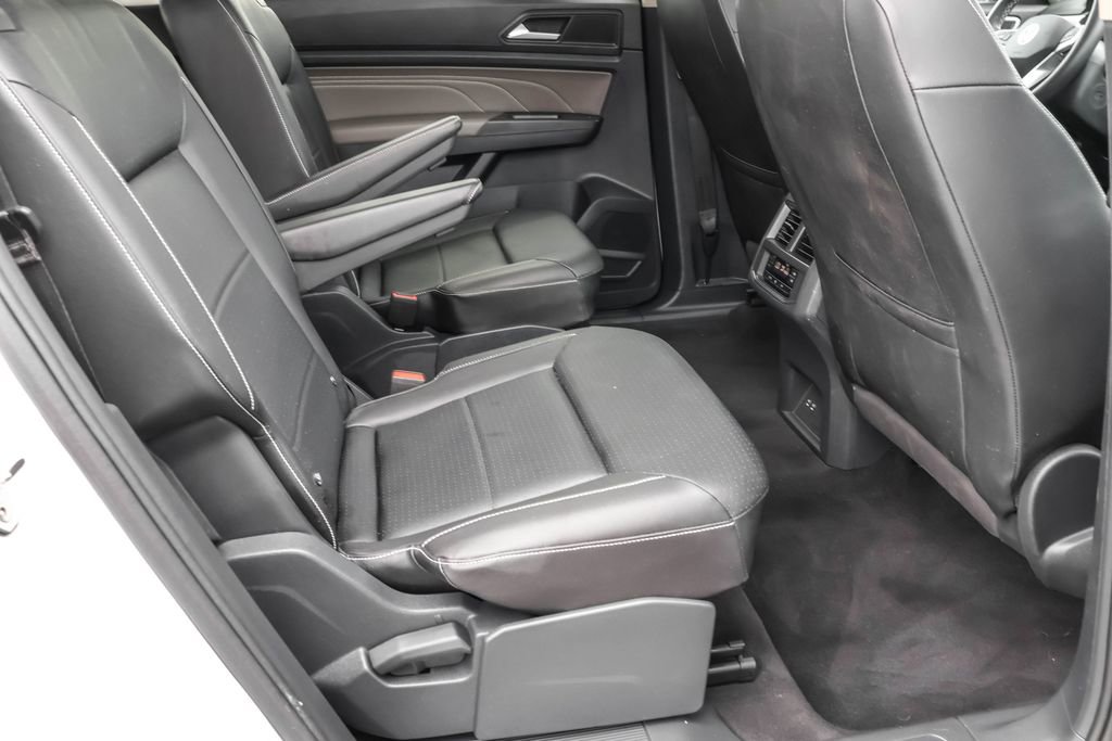 Certified 2023 Volkswagen Atlas SEL AWD/4WD image 37