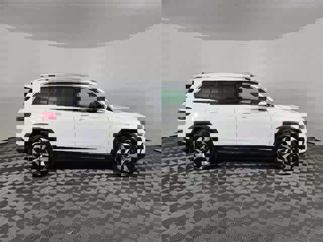 Certified 2025 Mercedes-Benz GLB 250 4MATIC image 66