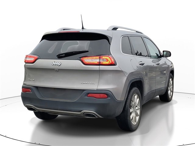Used 2016 Jeep Cherokee Limited image 4