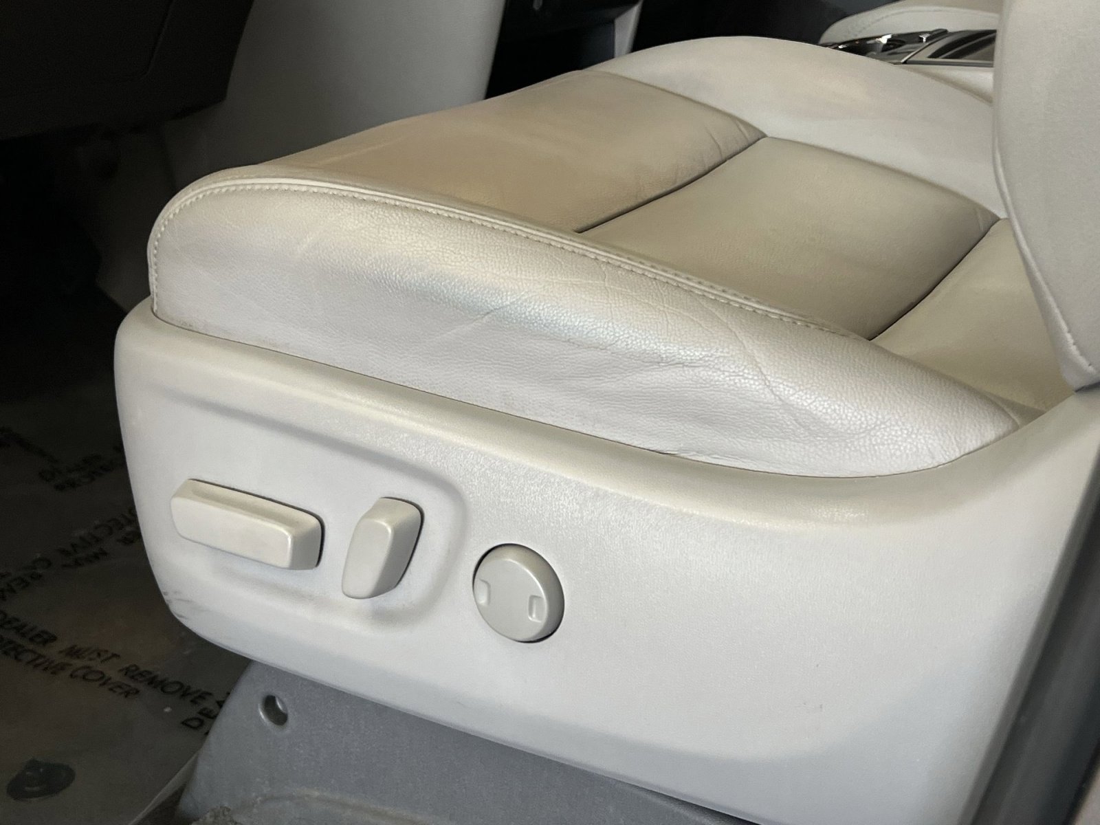 Used 2019 Toyota Sienna XLE w/ XLE Navigation Package image 12