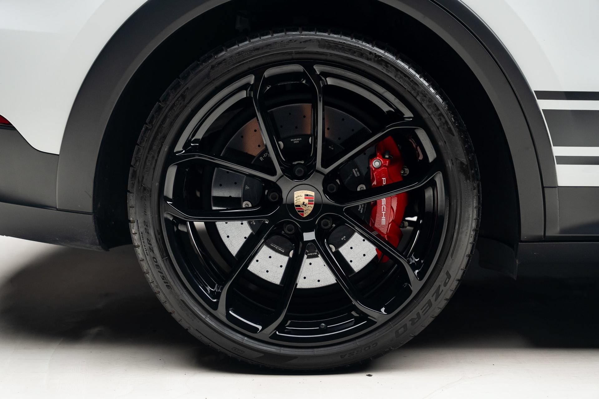 Used 2022 Porsche Cayenne Turbo GT AWD/4WD image 42