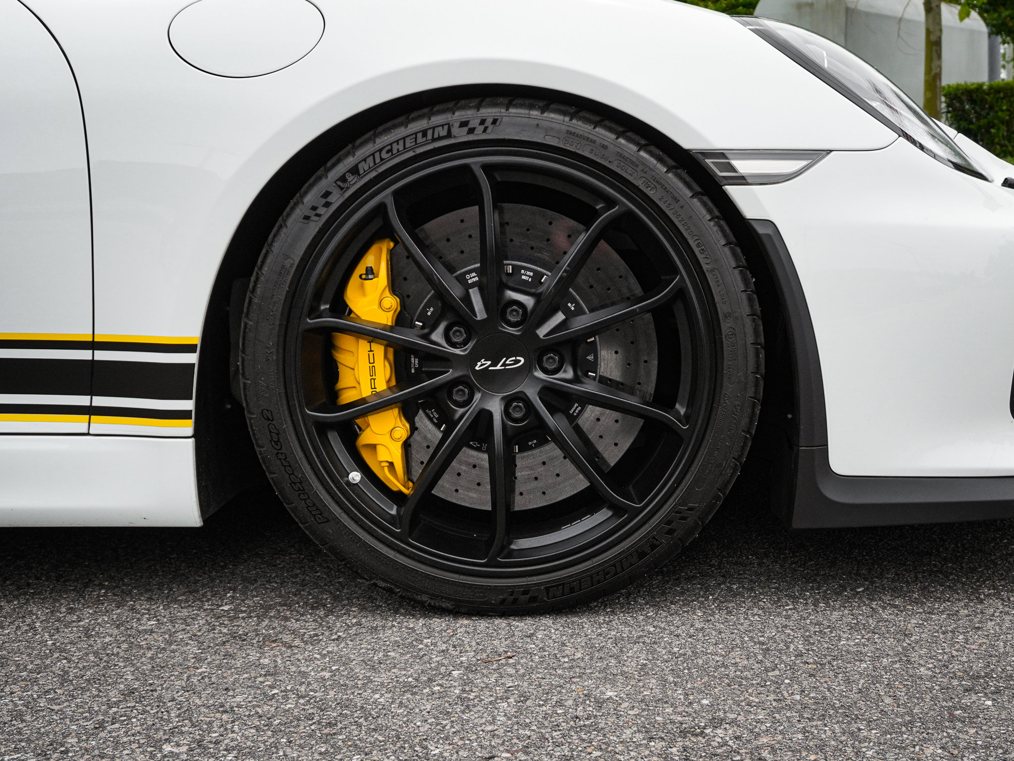 Used 2016 Porsche Cayman GT4 RWD image 16