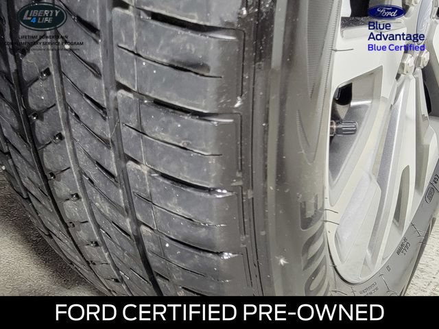 Certified 2022 Ford Escape Titanium w/ Class II Trailer Tow Package AWD/4WD image 12