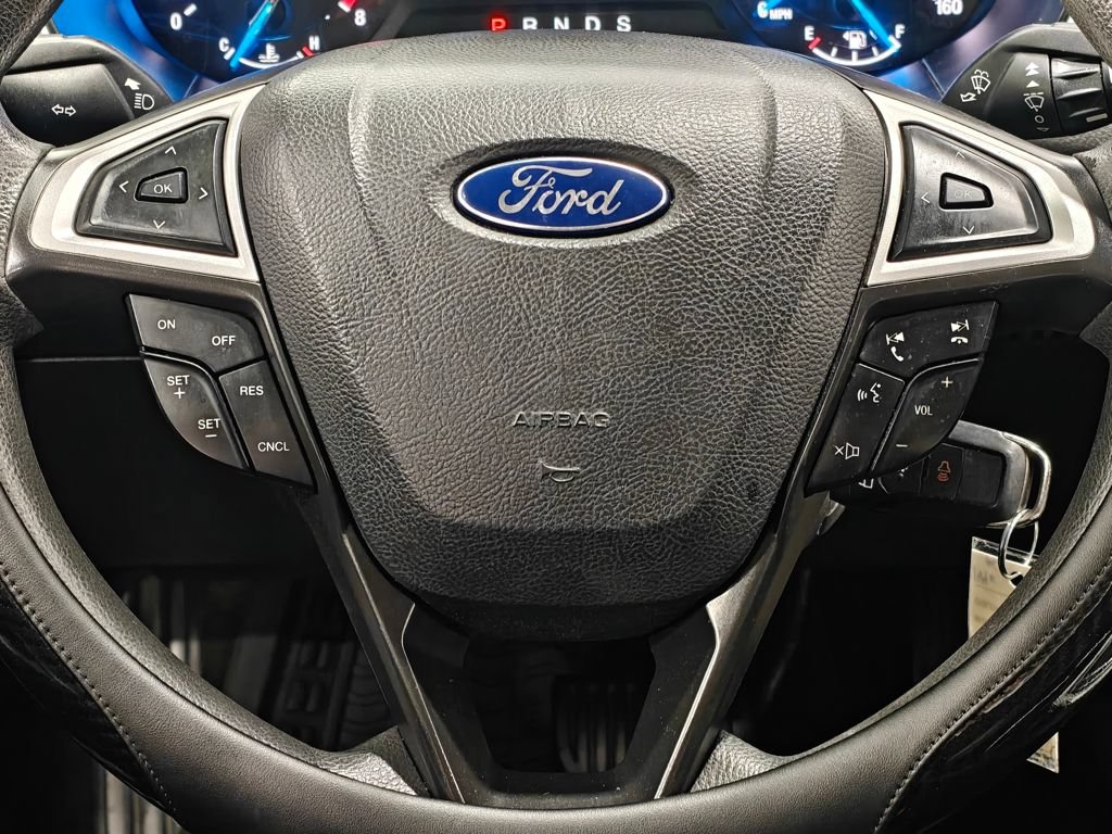 Used 2014 Ford Fusion SE FWD image 5