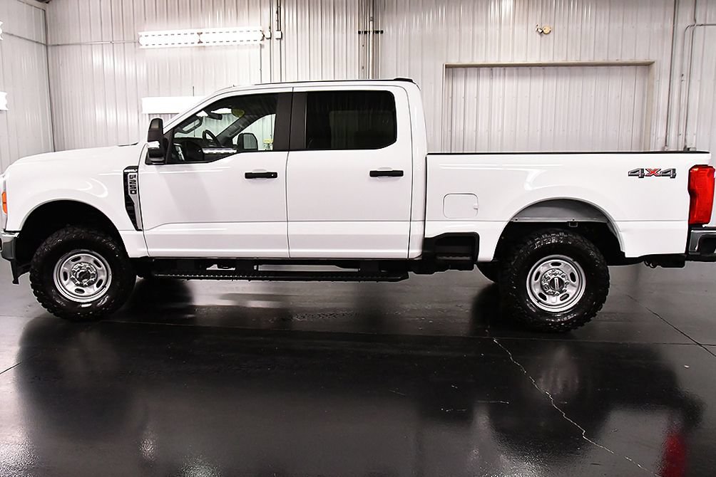 Used 2023 Ford F250 XL w/ XL Driver Assist Package AWD/4WD image 4