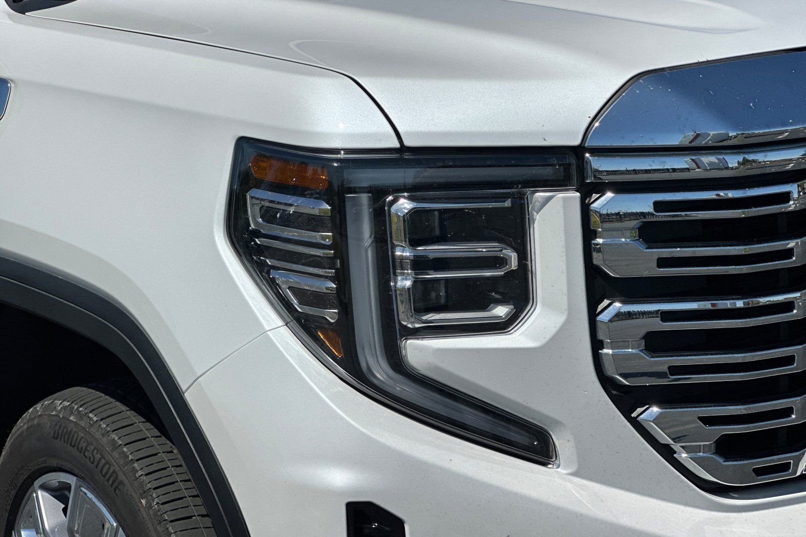 Used 2025 GMC Sierra 1500 Denali w/ Denali Reserve Package AWD/4WD image 44