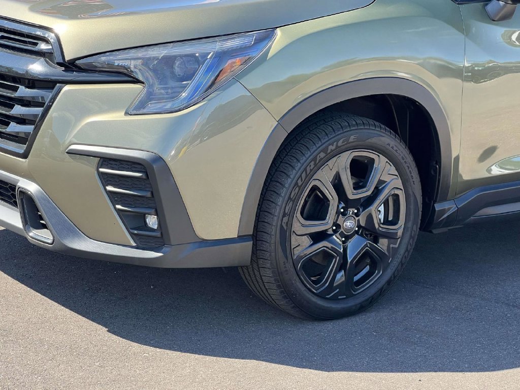 Used 2023 Subaru Ascent Onyx Edition AWD/4WD image 10
