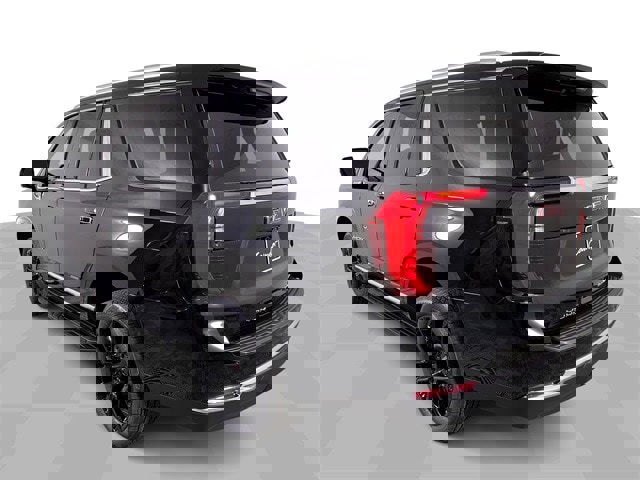 Used 2026 GMC Yukon Elevation w/ Elevation Premium Package image 6