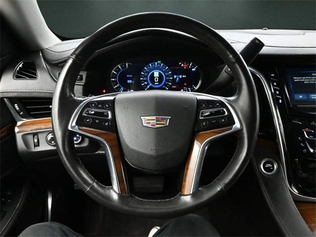 Used 2018 Cadillac Escalade Luxury image 24