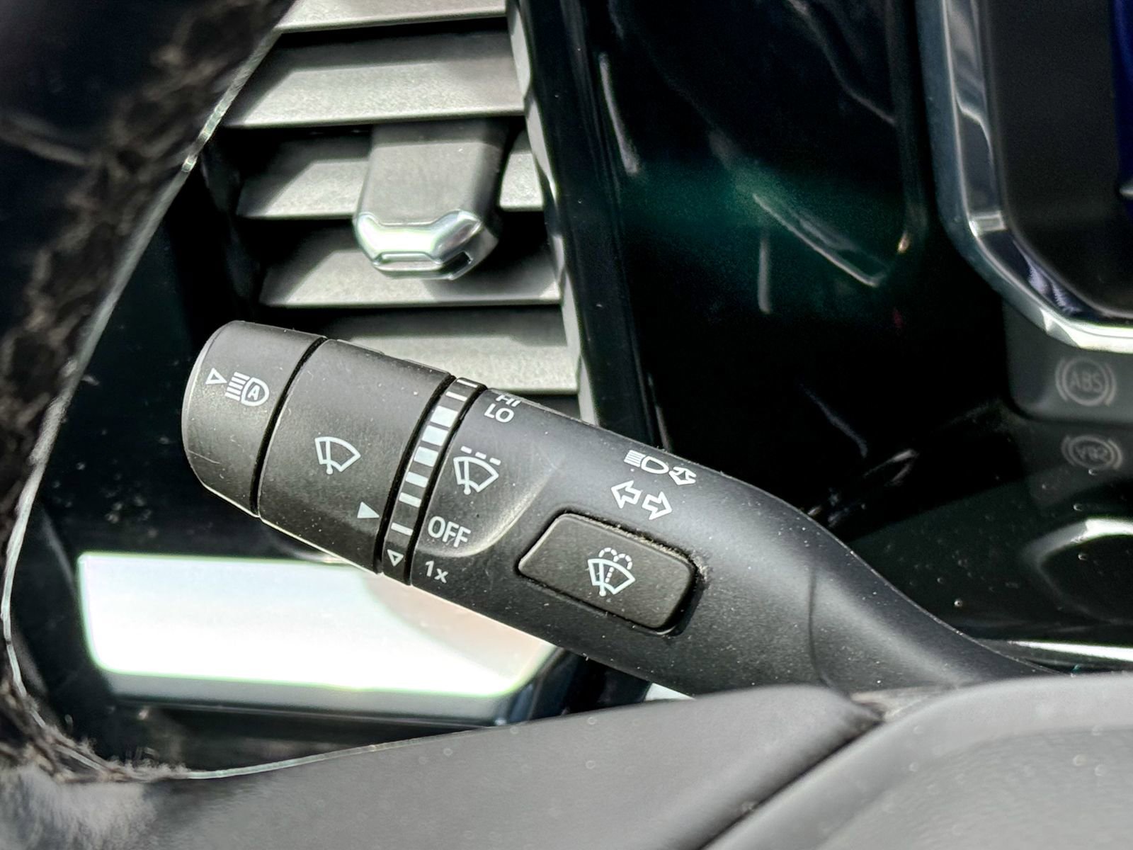 Certified 2022 Chevrolet Silverado 1500 LT image 27
