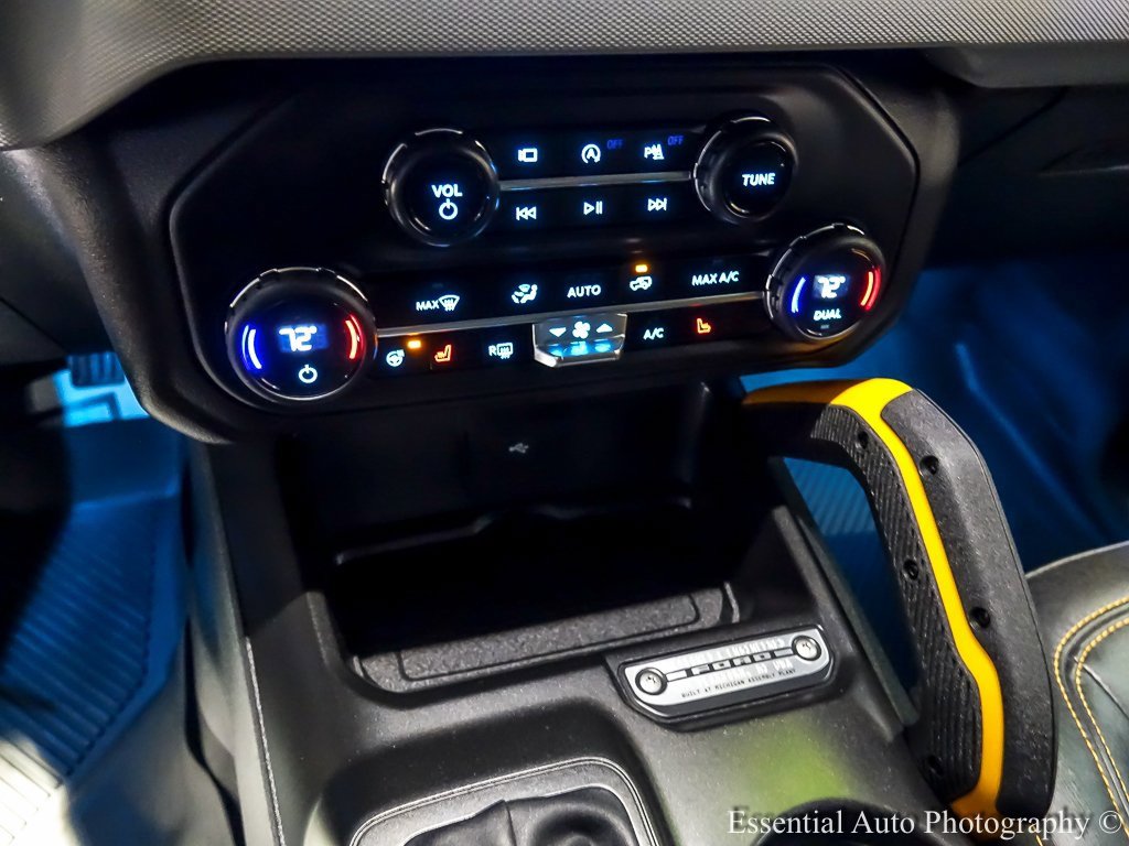 Used 2023 Ford Bronco Badlands image 23