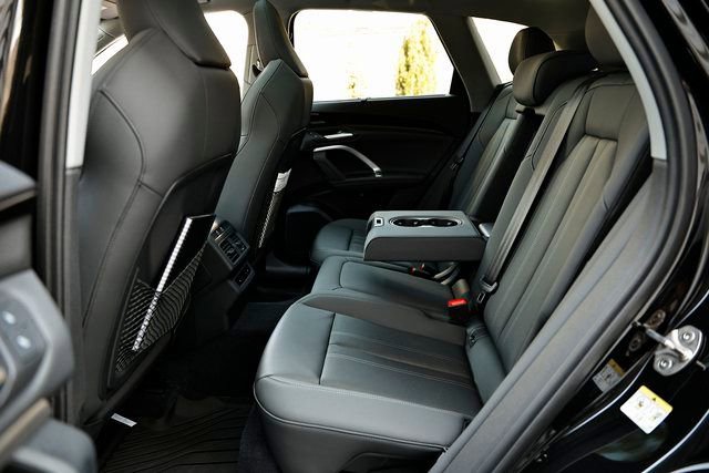 Used 2025 Audi Q5 Prestige image 24