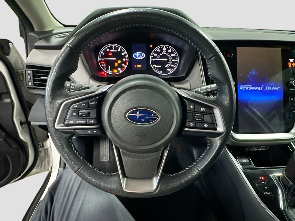 Used 2023 Subaru Outback Premium image 7