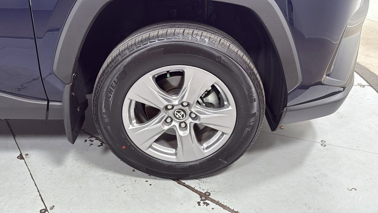 Certified 2025 Toyota RAV4 XLE w/ Convenience Package image 21