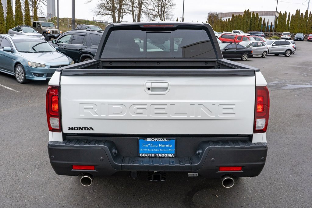 New 2026 Honda Ridgeline Black Edition image 7