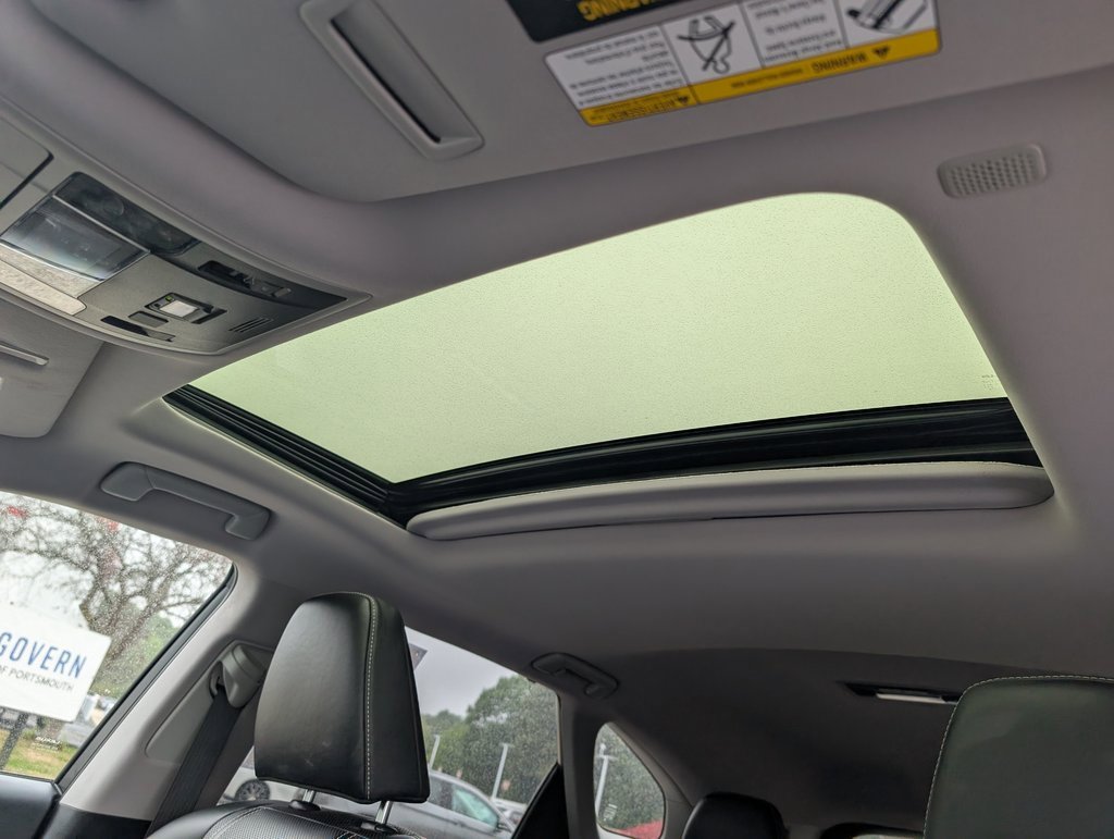 Used 2022 Lexus RX 450hL Luxury image 15