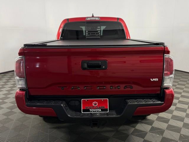 Used 2021 Toyota Tacoma TRD Off-Road AWD/4WD image 7
