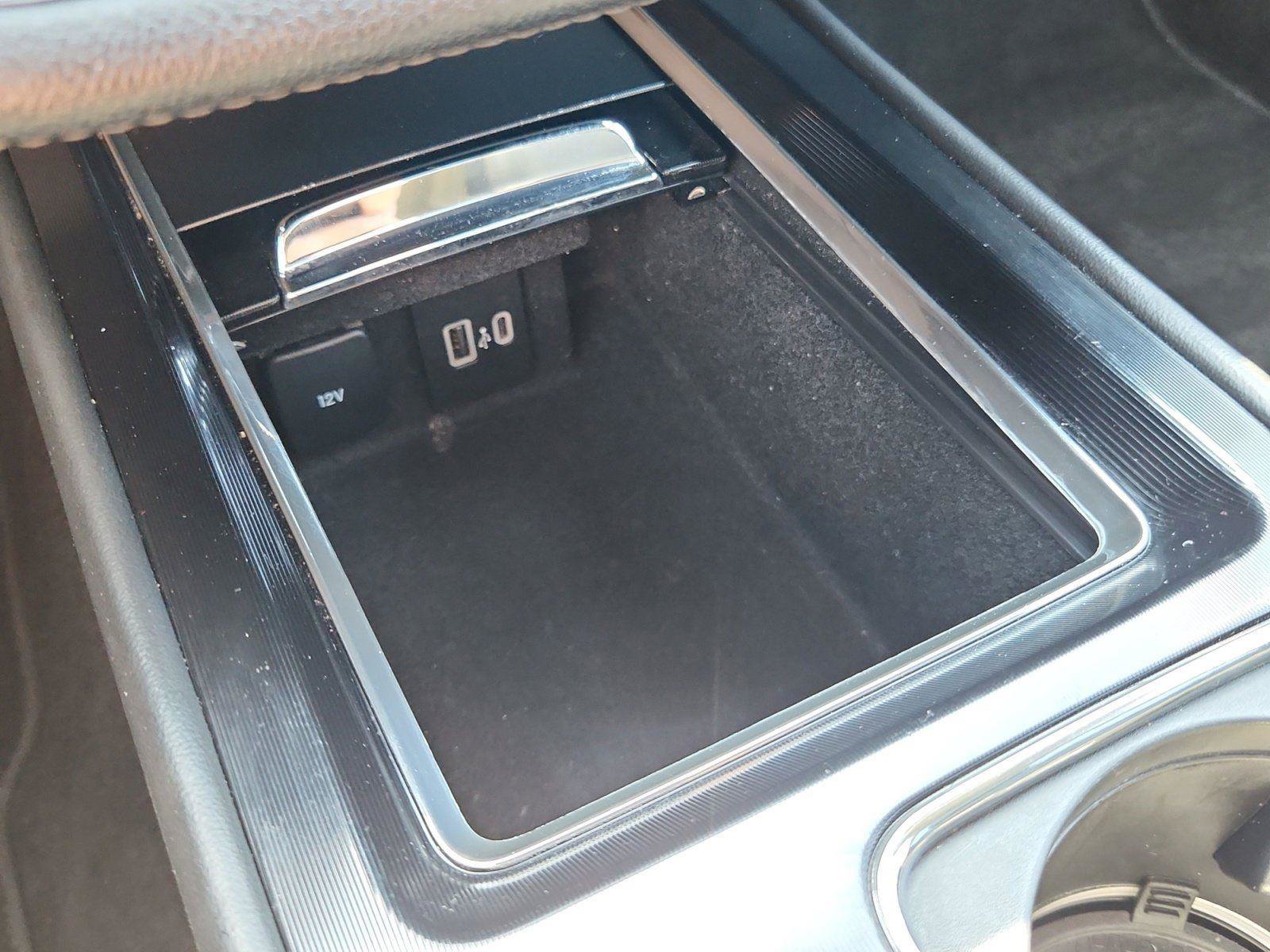 Used 2022 Lincoln Corsair AWD w/ Premium Package image 26