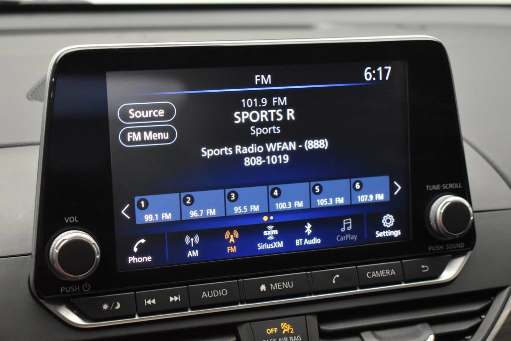 Used 2024 Nissan Altima 2.5 SV AWD/4WD image 21