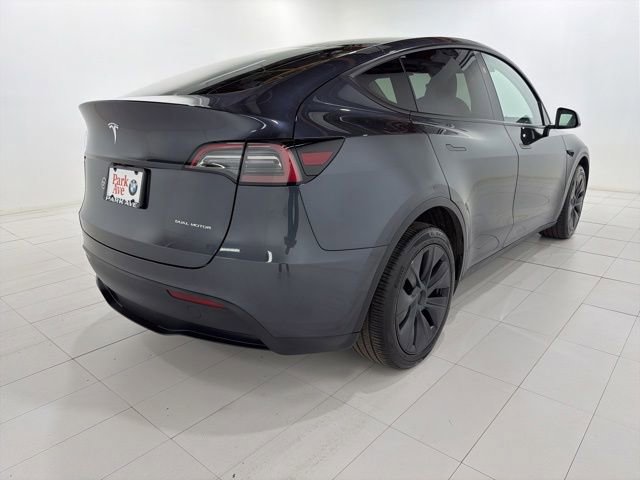 Used 2025 Tesla Model Y Long Range AWD/4WD image 5