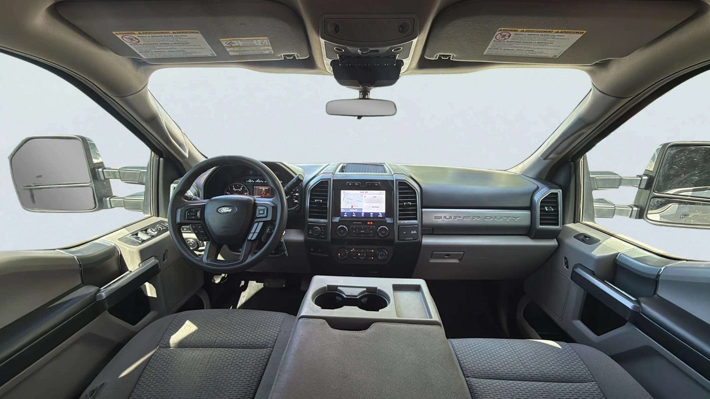 Used 2021 Ford F250 XLT w/ XLT Premium Package AWD/4WD image 9