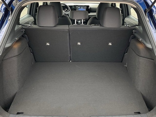 Certified 2025 Nissan Kicks S image 6