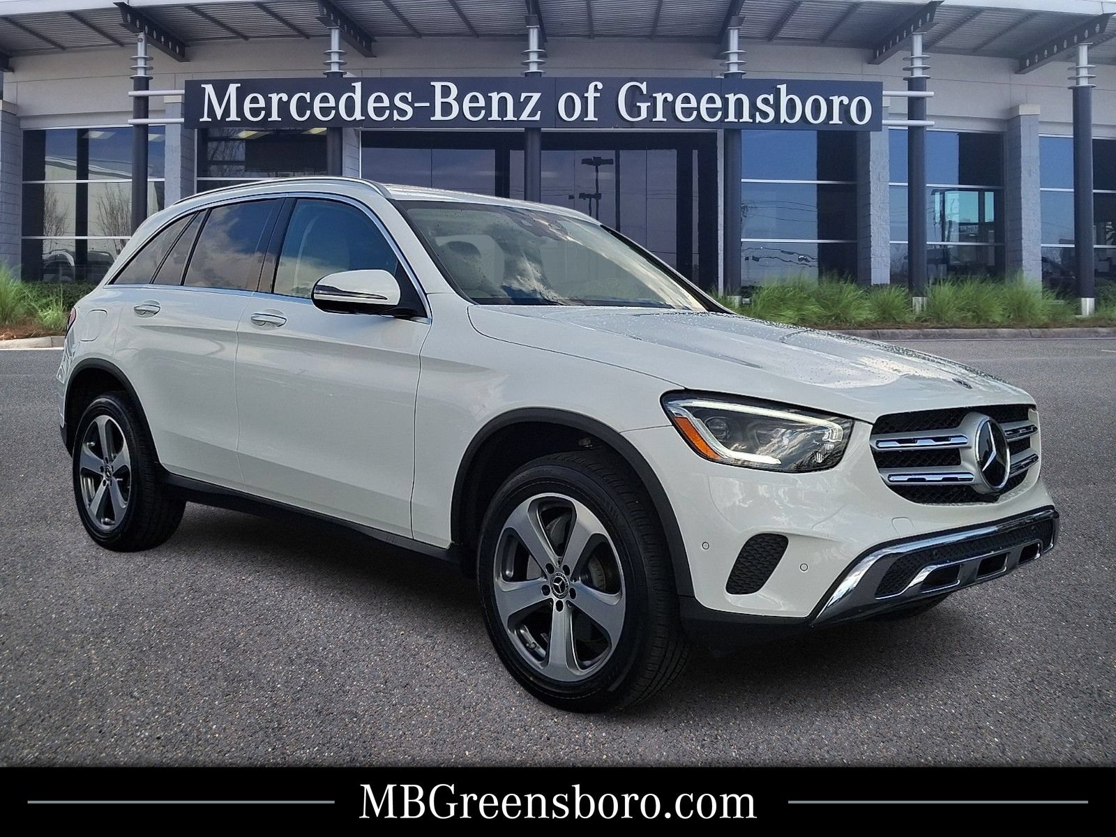 Used 2022 Mercedes-Benz GLC 300 4MATIC image 1