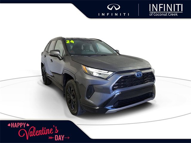 Used 2024 Toyota RAV4 SE image 1