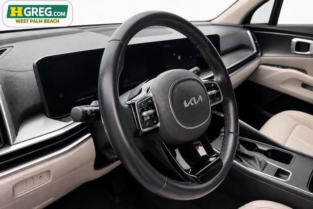 Used 2025 Kia Sorento S FWD image 10