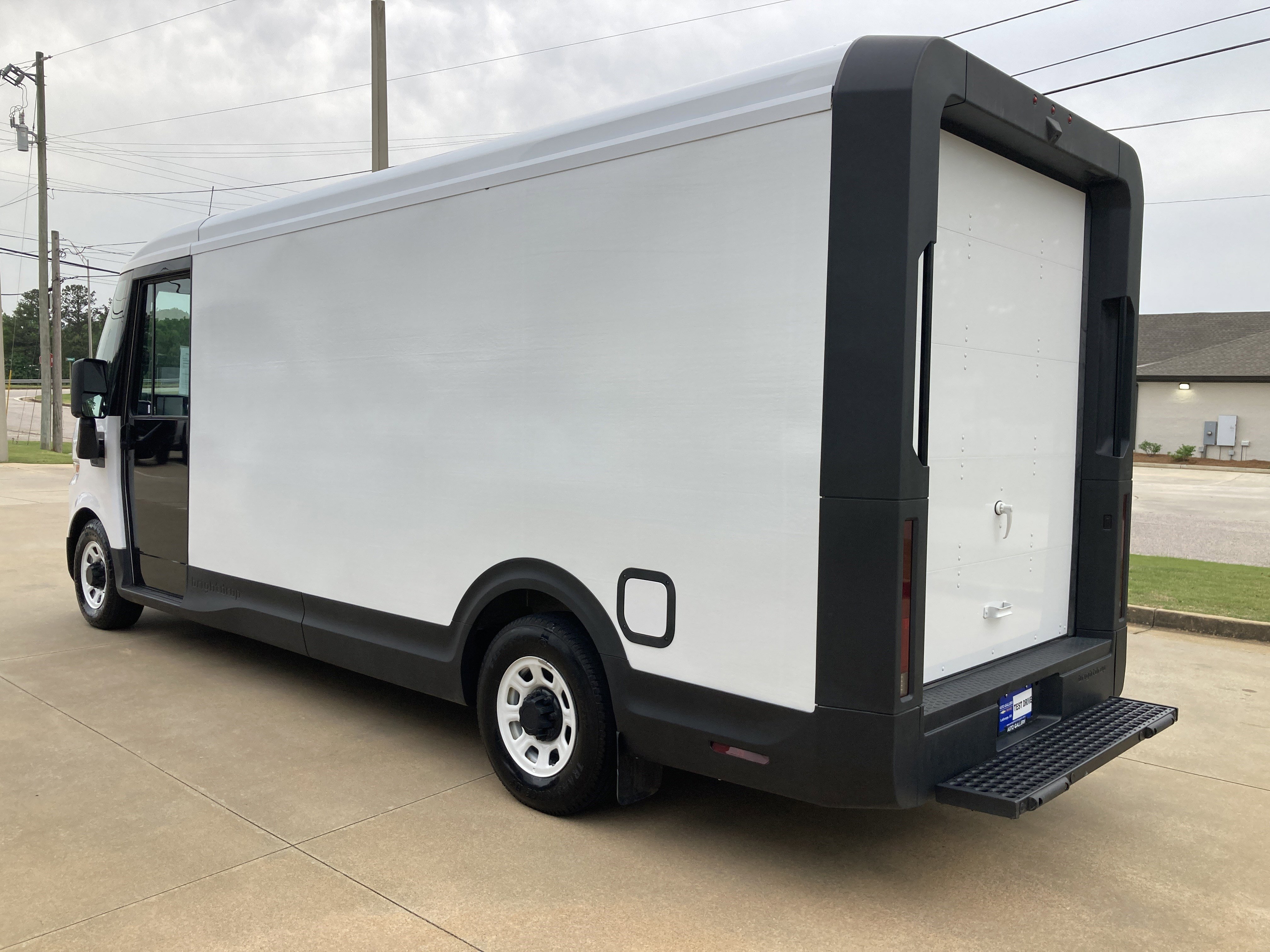 Used 2024 Chevrolet Brightdrop 600 w/ Battery Pack, Max Range AWD/4WD image 8