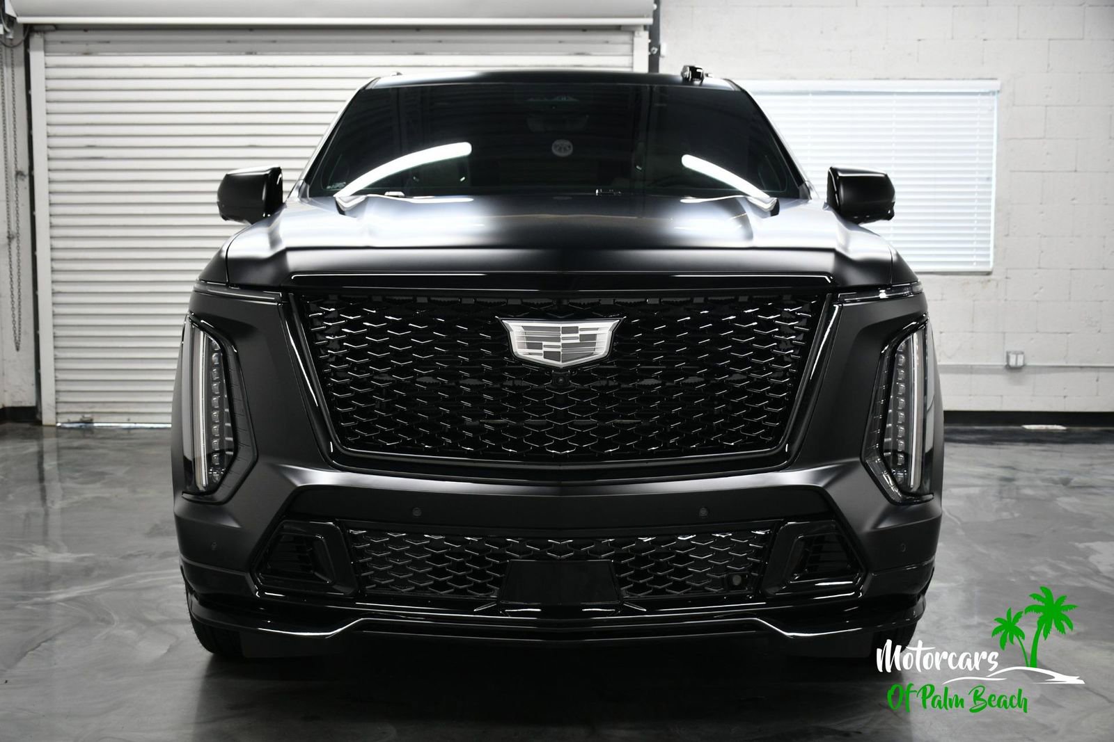 Used 2026 Cadillac Escalade V w/ LPO, ONYX Package image 9