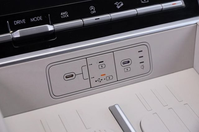 Used 2026 Hyundai Santa Fe SEL AWD/4WD image 22
