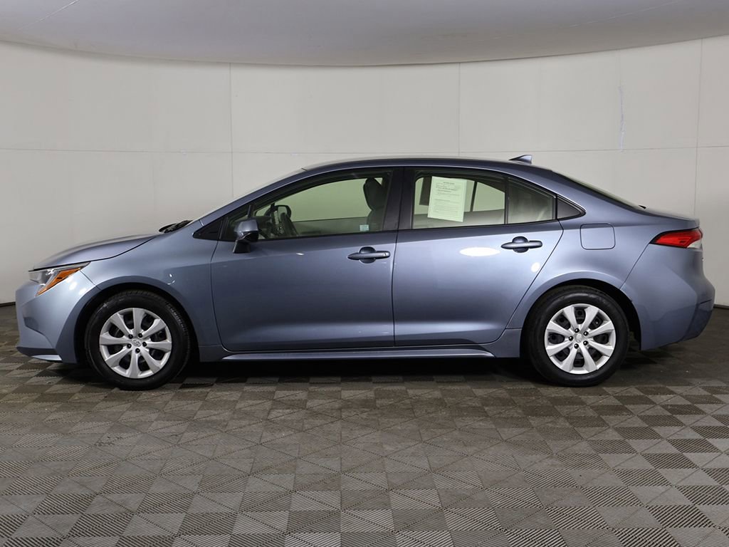 Used 2022 Toyota Corolla LE image 14