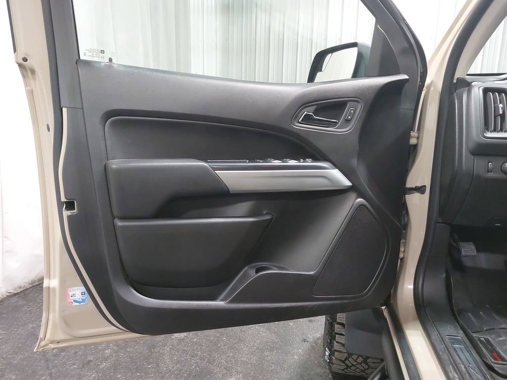 Used 2021 Chevrolet Colorado ZR2 image 26