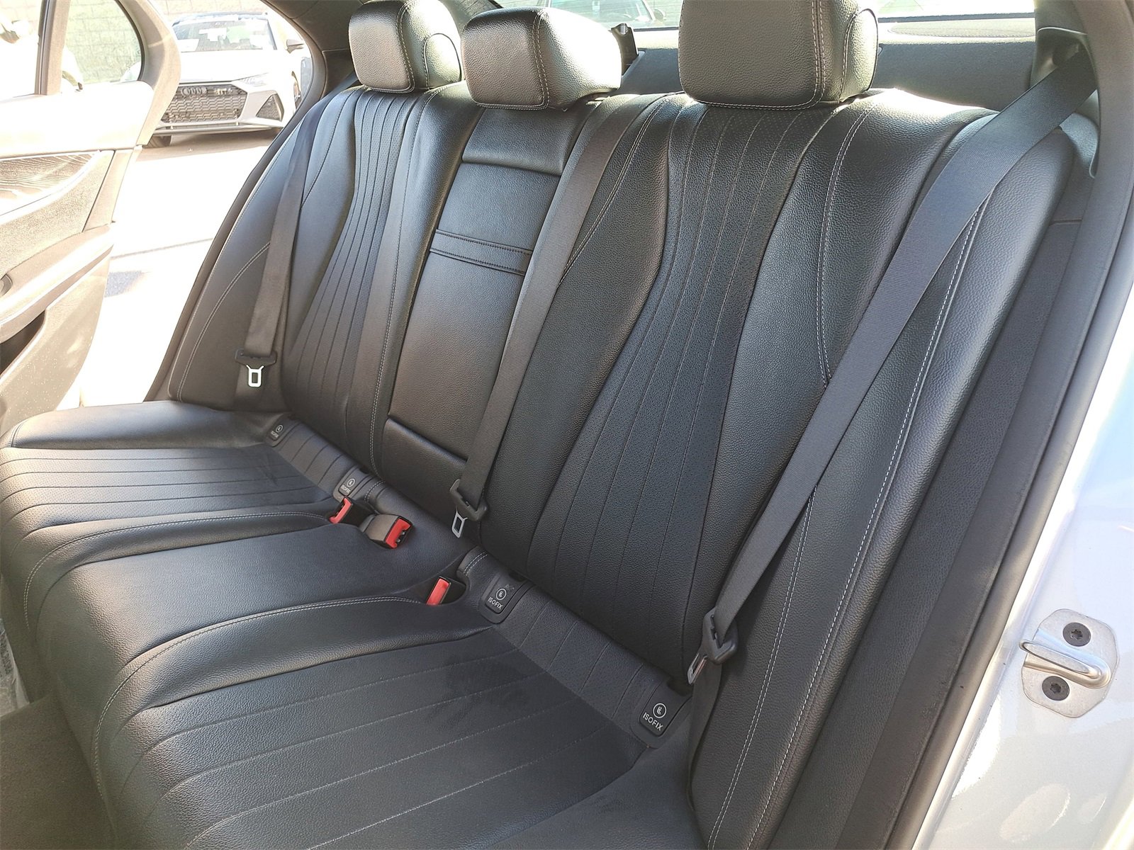 Used 2022 Mercedes-Benz E 350 Sedan w/ AMG Line Exterior image 14