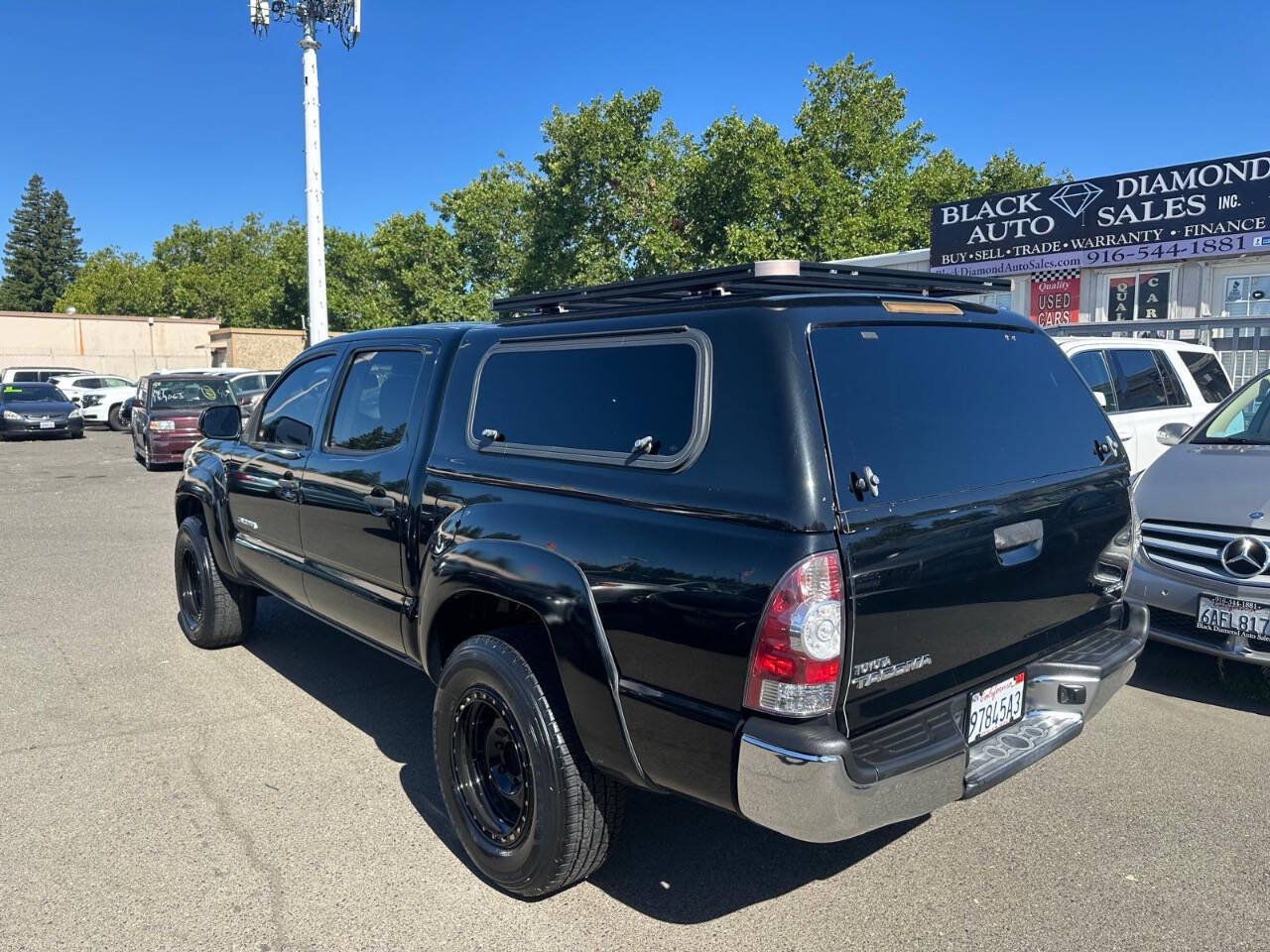 Used 2015 Toyota Tacoma PreRunner w/ SR5 Package RWD image 9