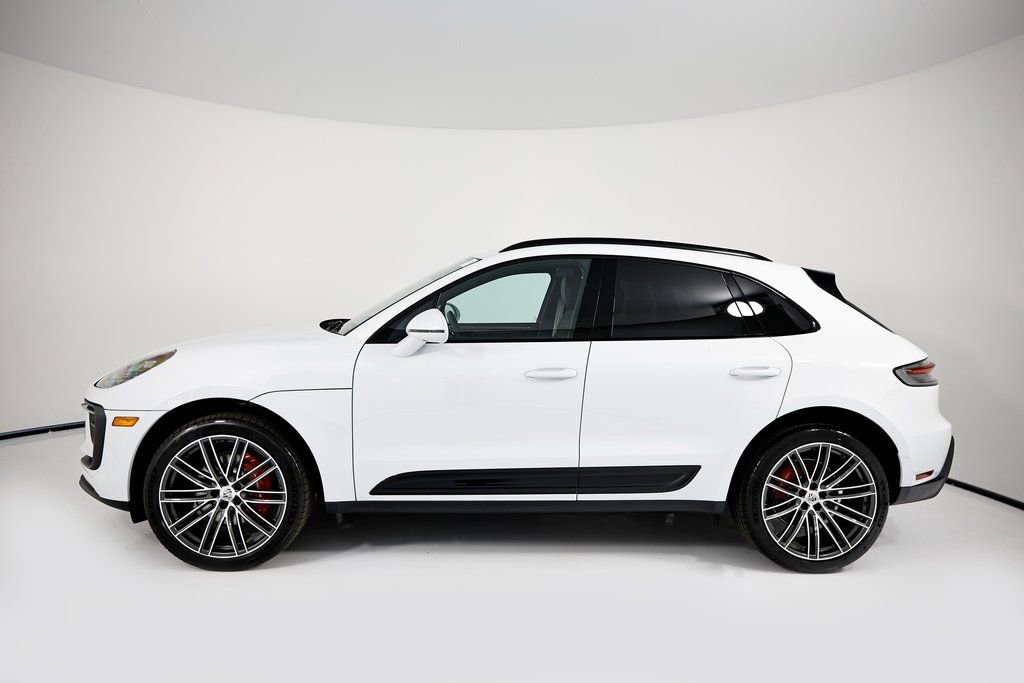 New 2026 Porsche Macan S image 2