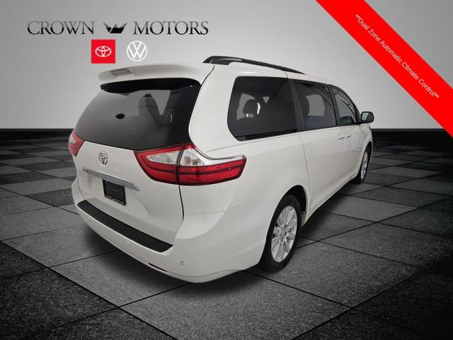 Used 2017 Toyota Sienna Limited Premium AWD/4WD image 6