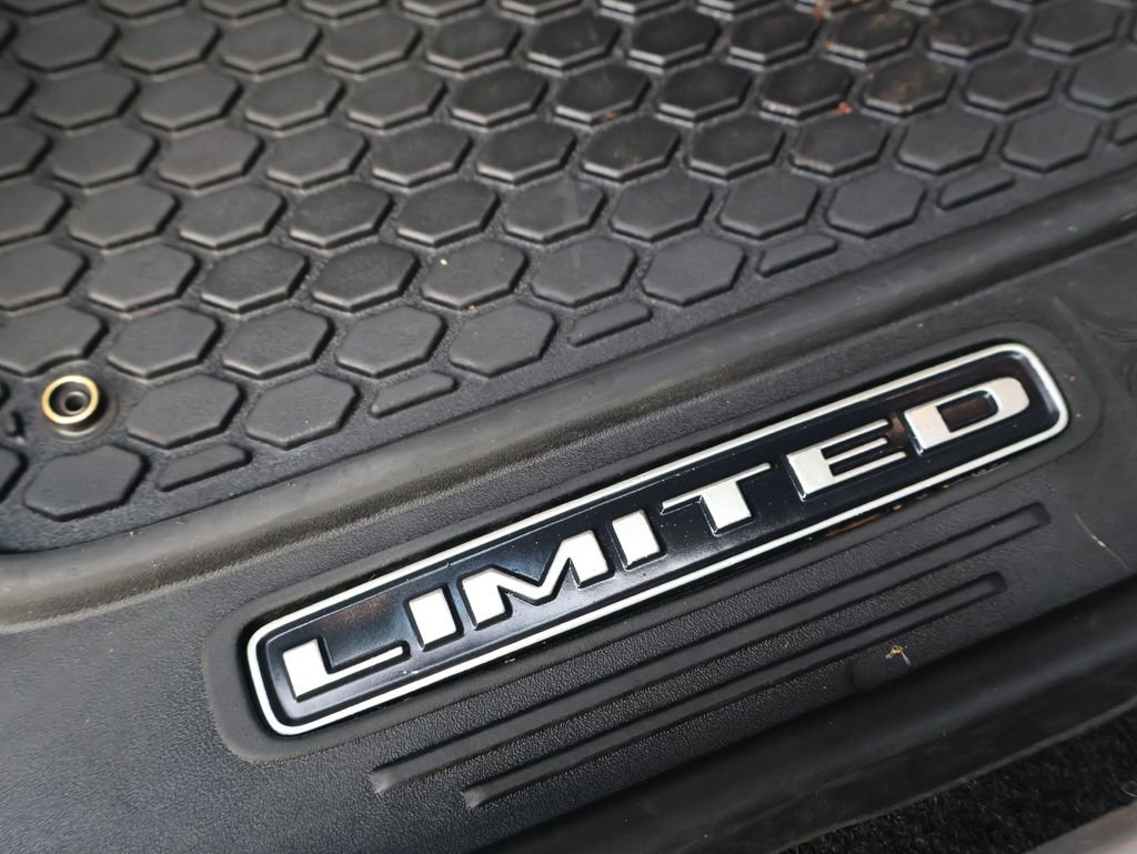 Used 2020 RAM 3500 Limited image 37