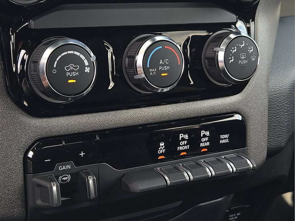 New 2026 RAM 1500 Classic Warlock AWD/4WD image 13