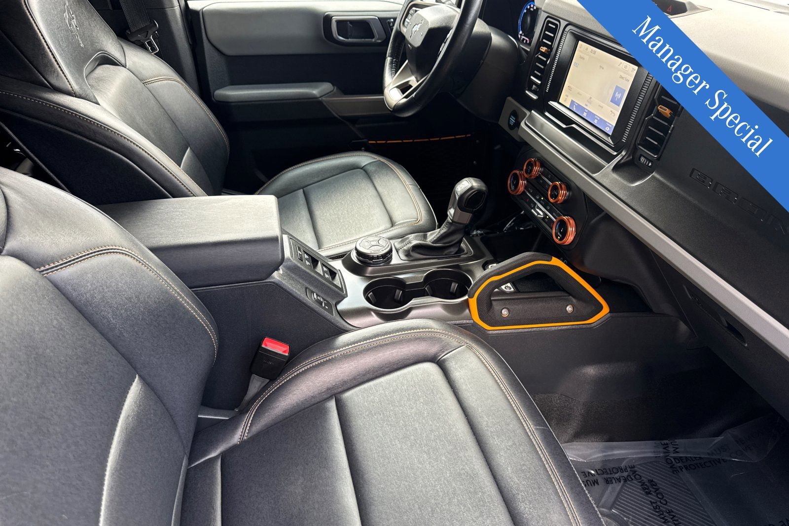 Used 2022 Ford Bronco Badlands image 14