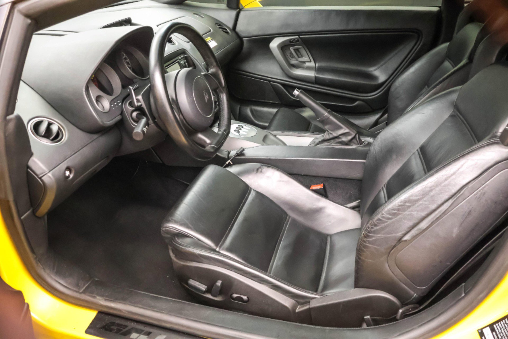 Used 2004 Lamborghini Gallardo AWD/4WD image 8