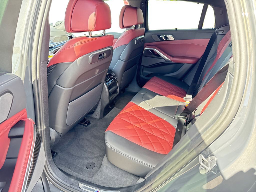 New 2026 BMW X6 M60i image 10