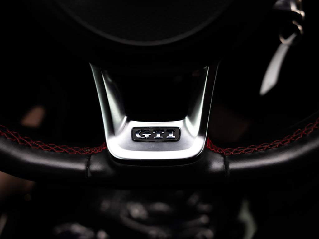 Used 2019 Volkswagen GTI S image 15