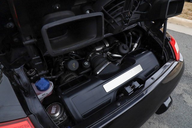 Used 2010 Porsche 911 Carrera S image 42