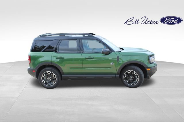 Used 2025 Ford Bronco Sport Outer Banks AWD/4WD image 4