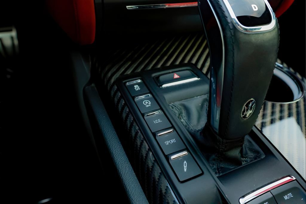 Used 2022 Maserati Quattroporte Modena image 52