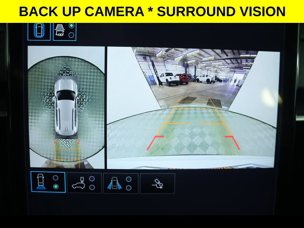 Used 2025 GMC Acadia Elevation image 12