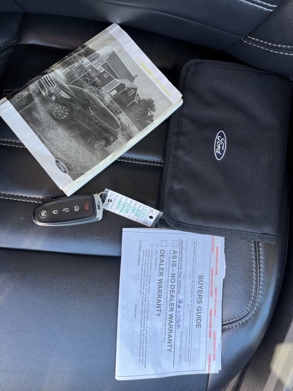 Used 2019 Ford Escape Titanium image 23