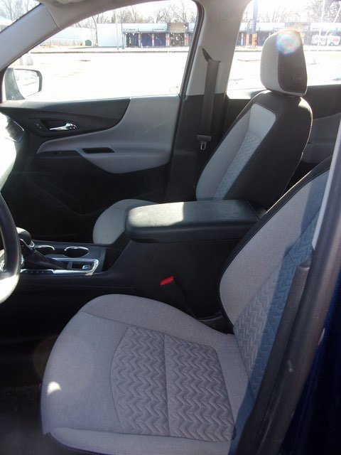 Used 2023 Chevrolet Equinox LS image 11